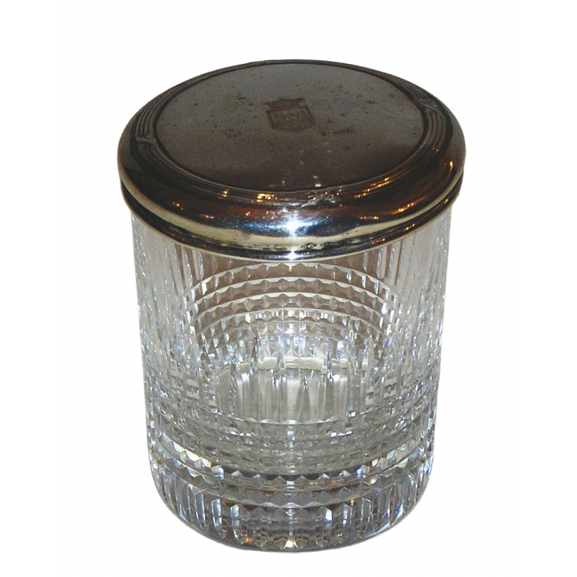 Verre de Baccarat, couvercle en argent