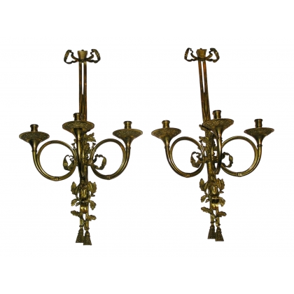 Pair of wall lights, Louis XVI style, ‘Cor sur’ by Moinat SA – Antiques and home décor
