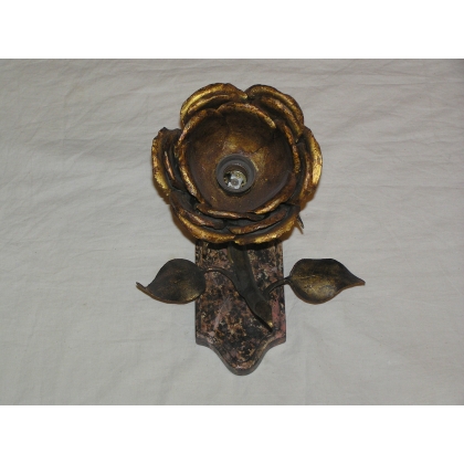 Painted iron wall light by  Moinat SA  - Antiques and home décor