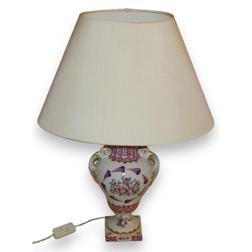  Lampe avec abat-jour soie, pied en sur  Moinat SA  - Antiquités décoration
