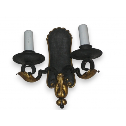 2-light wall light in gilded iron by Moinat SA – Antiques and home décor