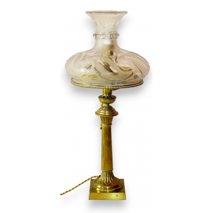  Lampe américaine en laiton, globe en sur  Moinat SA  - Antiquités décoration