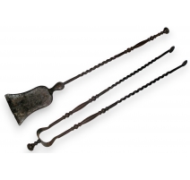 Outils de cheminée en fer forgé (2