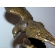 Aigle en bronze doré sur socle en