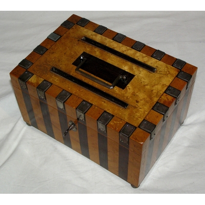 Letterbox with musical mechanism from Moinat SA – Antiques and home décor