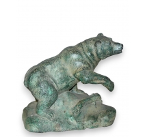 Petit ours en bronze