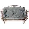 2-Sitzer-Sofa aus Eisen mit Kissen bei Moinat SA – Antiquitäten und Dekoration