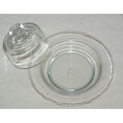 Beurrier en verre ancien