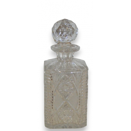Carafe en cristal taillé carrée