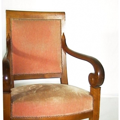 Directoire-style living room set, comprising 1 sofa, 2 armchairs and 2 chairs, by Moinat SA – Antiques and home décor