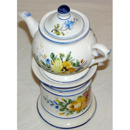 Porcelain teapot with floral decoration from Moinat SA – Antiques and home décor