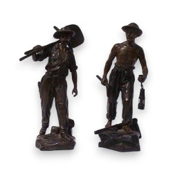 Paire de bronzes \"Mineurs\", signé CARLIER.