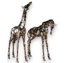 Paire de girafes en bronze argenté et noirci