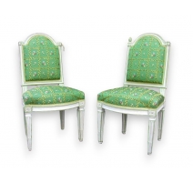 Paire de chaises Louis XVI laquées.
