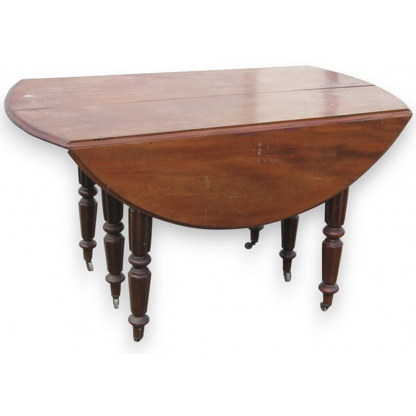 Table de salle à manger avec 6 pieds torses.
