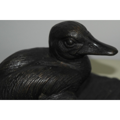 Bronze \"Caneton sur nénuphar\"