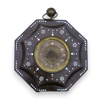 Octagonal bull’s-eye window. At  Moinat SA  – Antiques and home décor