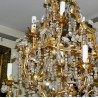 Lustre à cristaux et fer doré