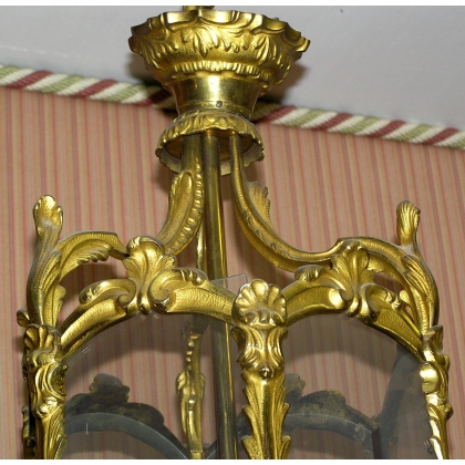 Louis XV bronze lantern at  Moinat SA  - Antiques and home décor