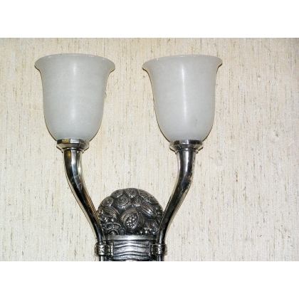 "Fruit Basket" style wall light from Moinat SA – Antiques and home décor