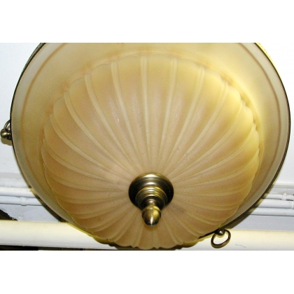Plafonnier \"Clunia\" en verre et laiton