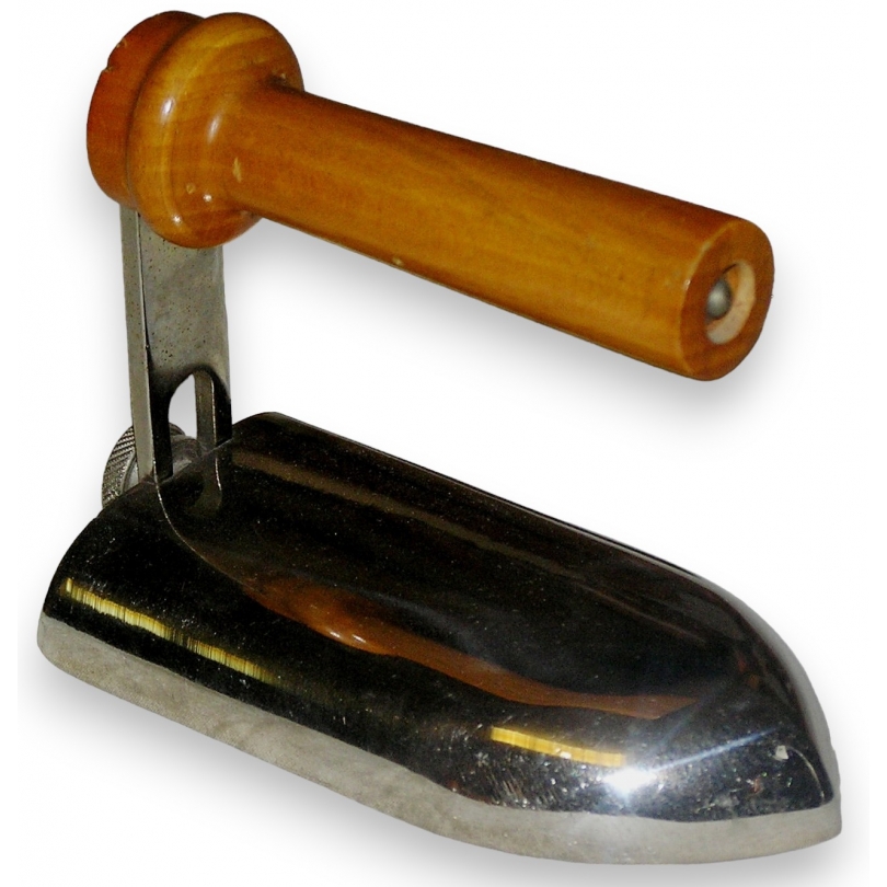 Iron at  Moinat SA  - Antiques and home décor