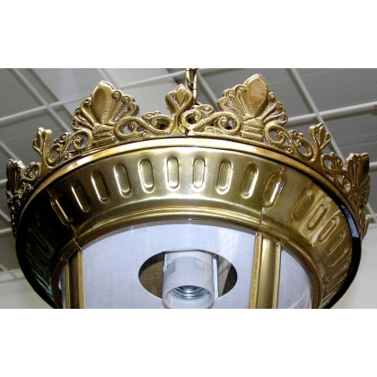 Hanging lantern with wreath by Moinat SA – Antiques and home décor