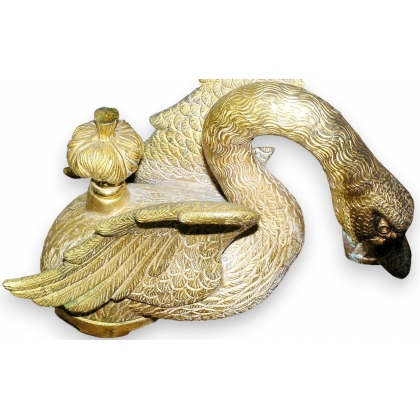 Goulot \"Col de Cygne\" en bronze doré