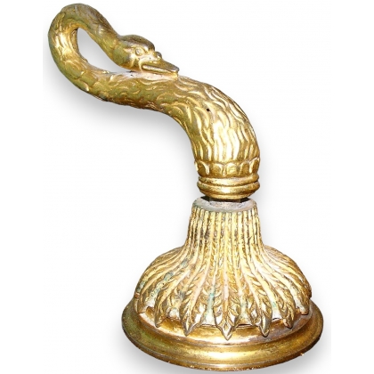 Robinet \"Col de Cygne\" en bronze doré