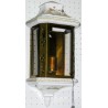  Lanterne-applique en céramique blanche, sur  Moinat SA  - Antiquités décoration
