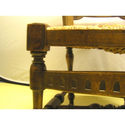 Provençal chair with straw seat at  Moinat SA  - Antiques and home décor