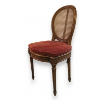 Chaise style Louis XVI en hêtre