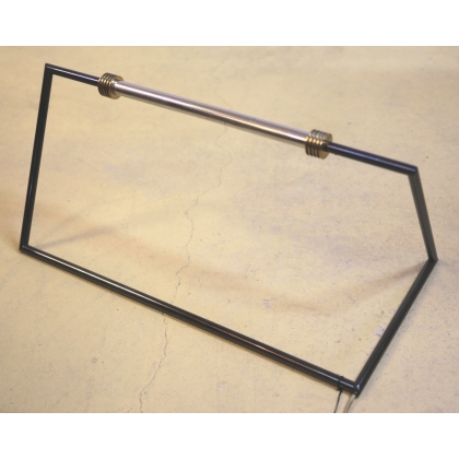  Lampe "Triangonoa" canon de fusil, sur  Moinat SA  - Antiquités décoration