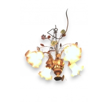 Lustre bronze doré à 4 lumières, fleurs porcelaine