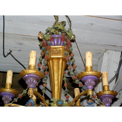 Chandelier in gilded wood, polychrome and iron at  Moinat SA  - Antiques and home décor