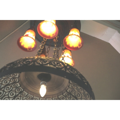 1900s wrought-iron chandelier with tulip-shaped shades  Moinat SA  - Antiques and home décor