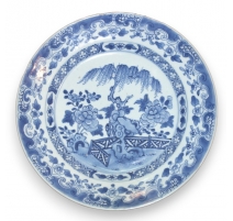 Assiette en porcelaine chinoise bleu et blanc
