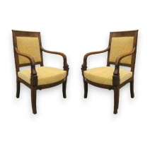 Paire de fauteuils Empire dauphin.