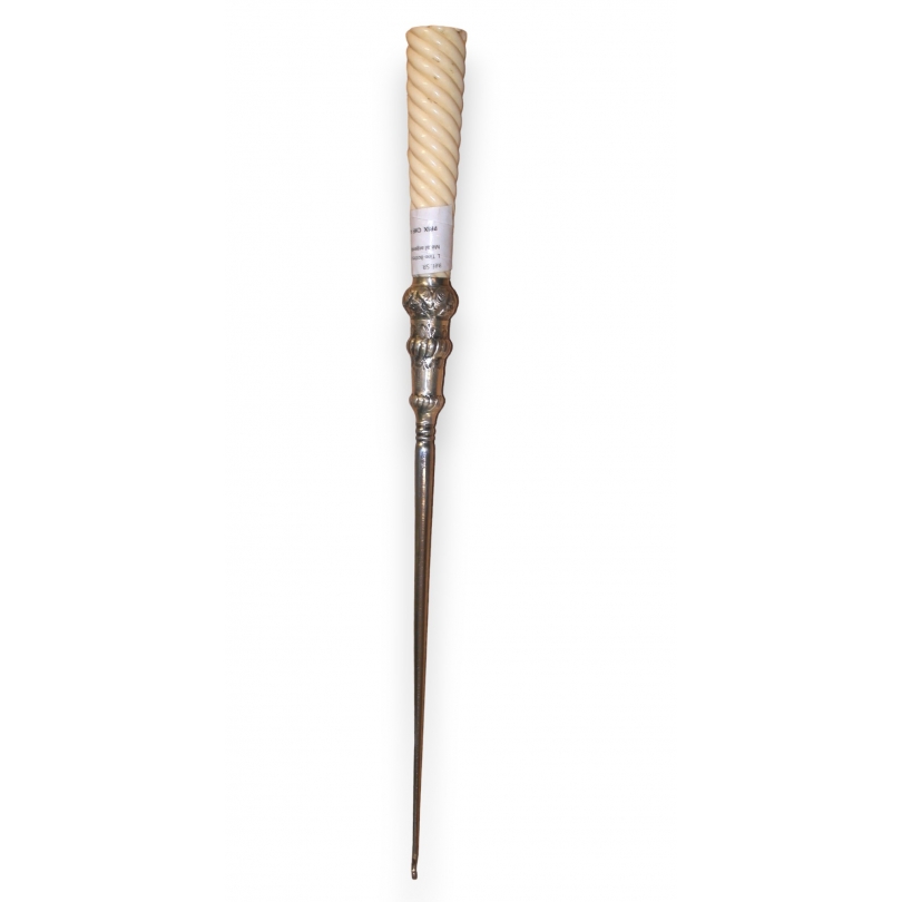 English silver and ivory button hook at  Moinat SA  - Antiques and home décor