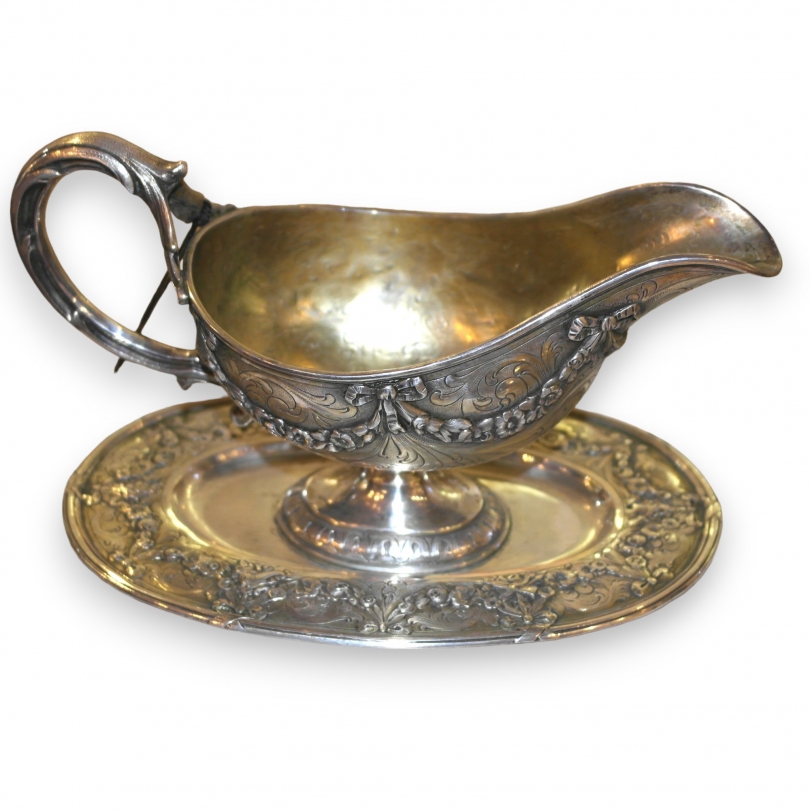 Saucière en argent