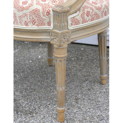 Paire de fauteuils Louis XVI laqués.