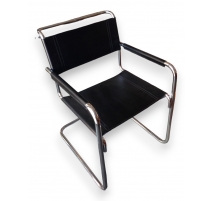 Fauteuil d'après Marcel BREUER en cuir