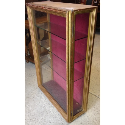  Vitrine dorée à l'or fin intérieur sur  Moinat SA  - Antiquités décoration
