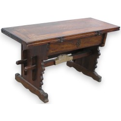  Table de changeur avec écusson bernois sur  Moinat SA  - Antiquités décoration