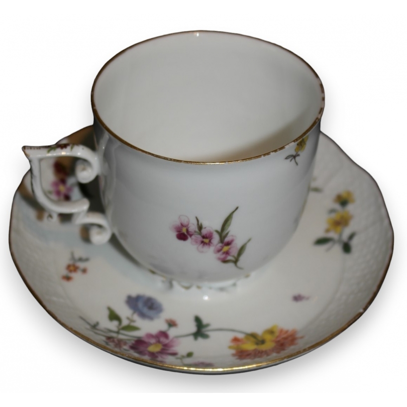 Cup and saucer – MEISSEN – decorated by Moinat SA – Antiques and home décor