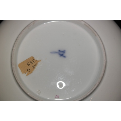 Cup and saucer – MEISSEN – decorated by Moinat SA – Antiques and home décor