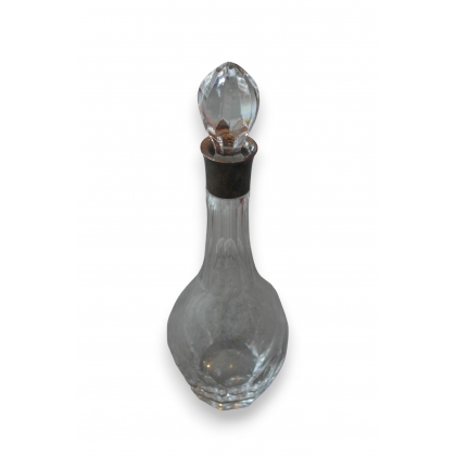 Carafe en cristal, monture en argent