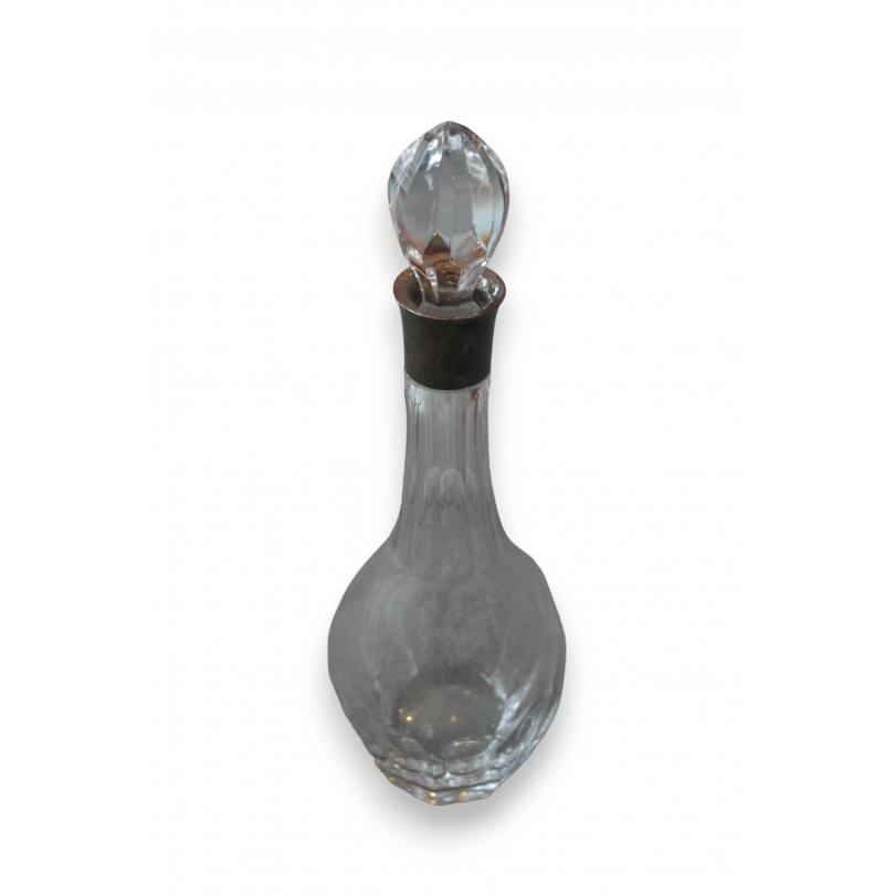 Carafe en cristal, monture en argent