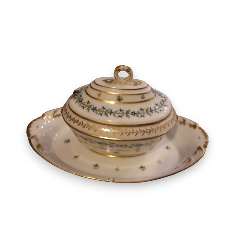 Saucière en porcelaine Clignancourt
