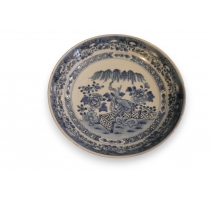 Assiette en porcelaine